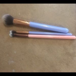 LUXIE Brushes Foundation, Blending, & Shading